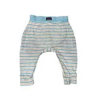 Patagonia 6-12 month organic cotton squeaky bottoms featuring a striped pattern